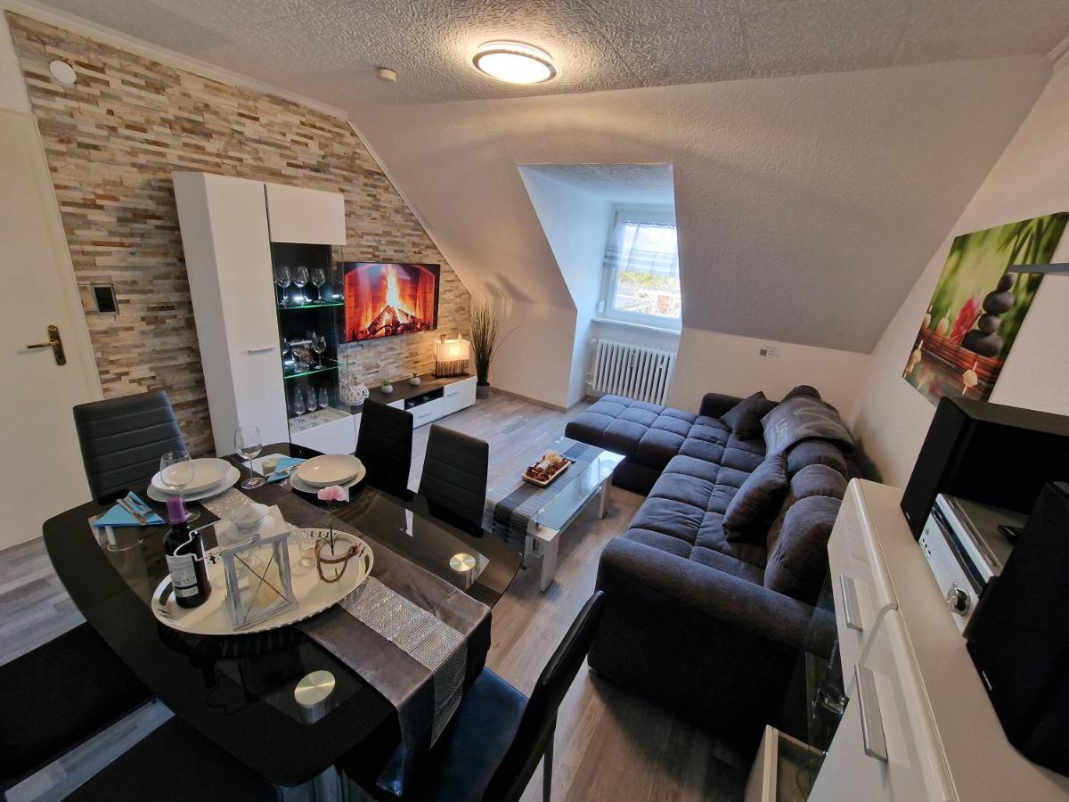 Apartment Exklusives Und Helles Dachgeschoss-apartment No 1 Im Zentrum Von Kassel, Schnelles 1gbit Internet, Geschirrspueler, Boxspringbetten *