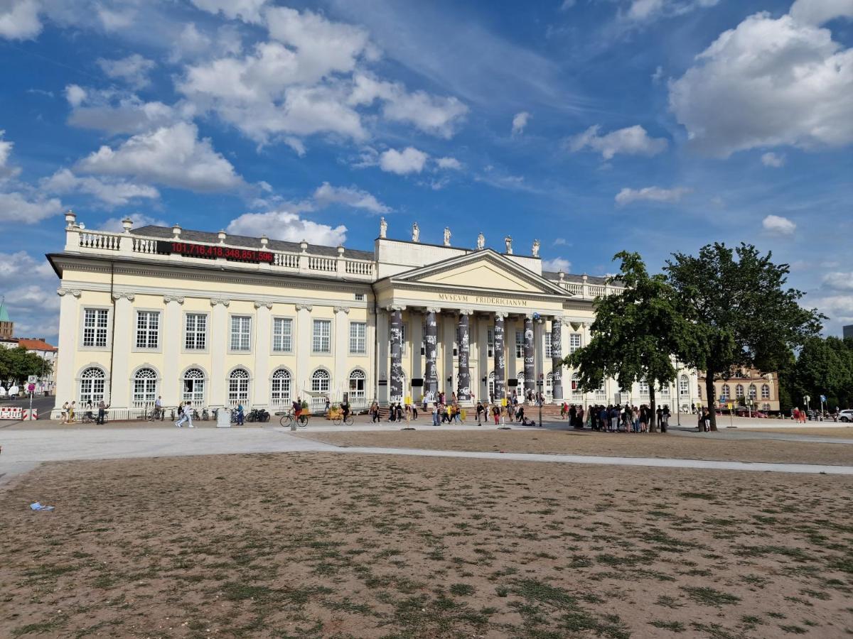Exklusives Und Helles Dachgeschoss-apartment No 1 Im Zentrum Von Kassel, Schnelles 1gbit Internet, Geschirrspueler, Boxspringbetten Kassel