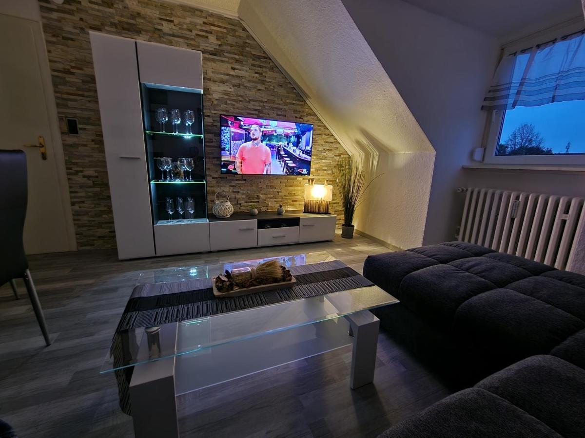 Exklusives Und Helles Dachgeschoss-apartment No 1 Im Zentrum Von Kassel, Schnelles 1gbit Internet, Geschirrspueler, Boxspringbetten *
